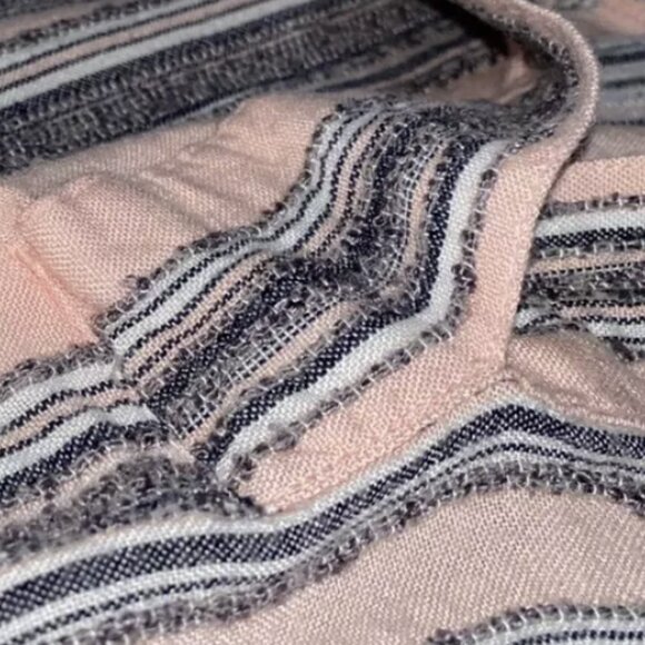 Tea Rose Boutique Pink Embroidered Tunic Top Size Large Popover Long Sleeve - Picture 5 of 6